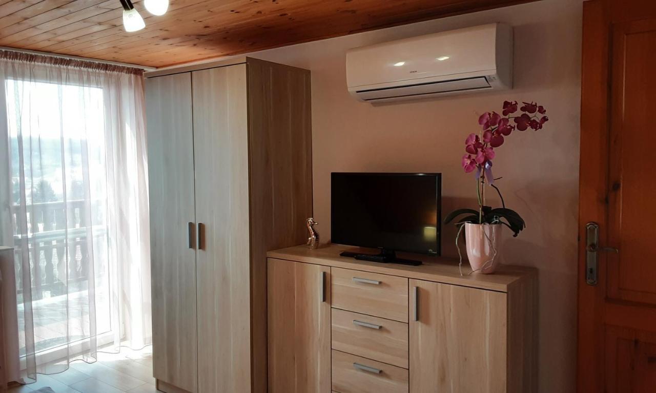 Jazmin Apartman Tihany Bagian luar foto