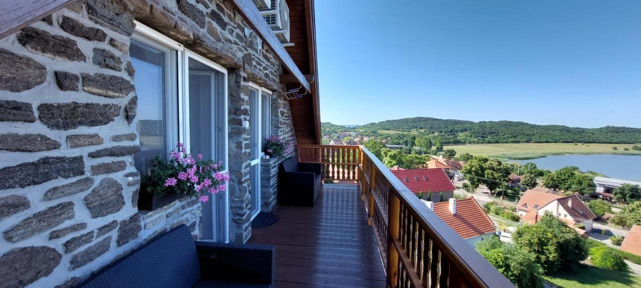 Jazmin Apartman Tihany Bagian luar foto