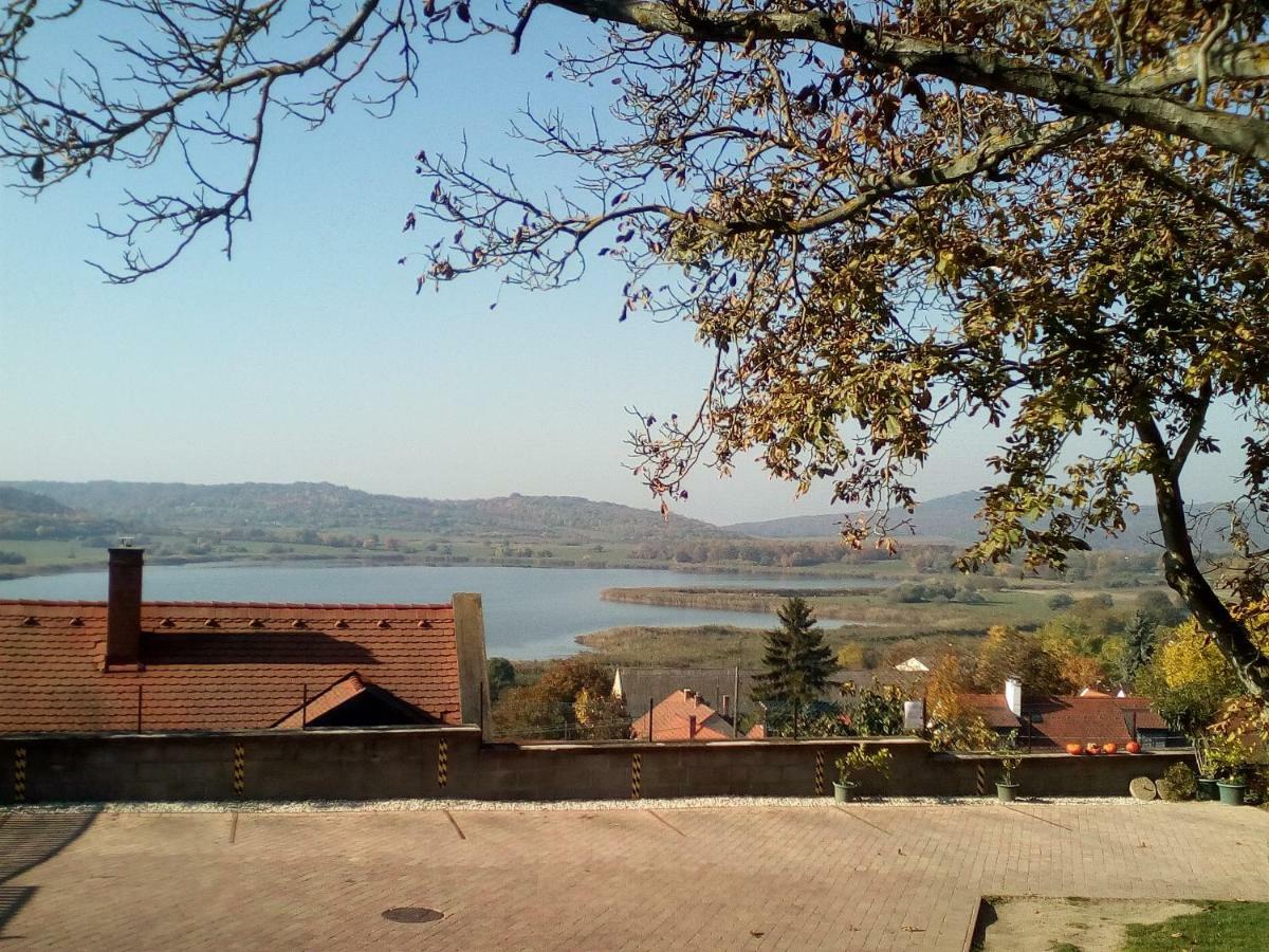 Jazmin Apartman Tihany Bagian luar foto