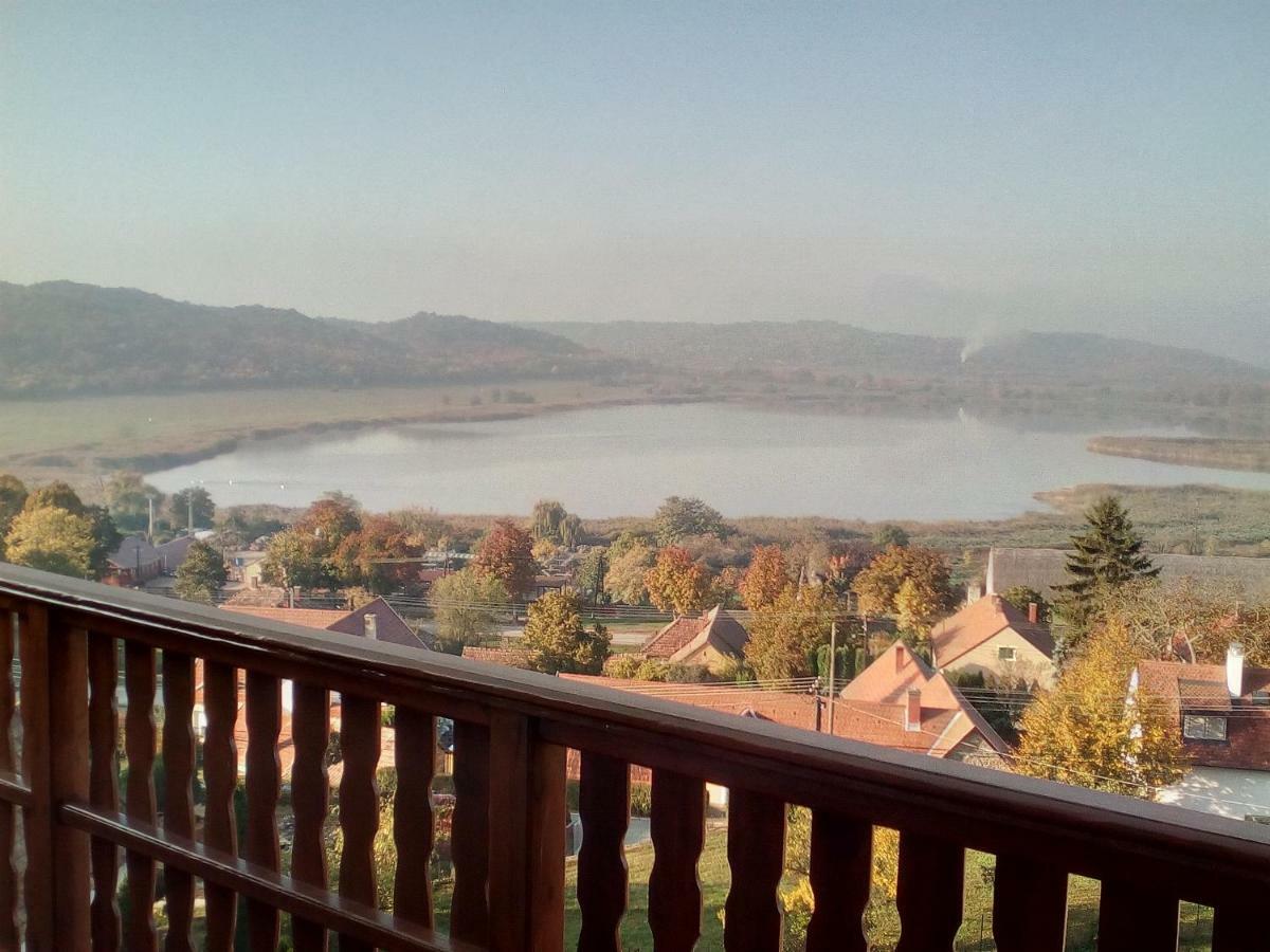 Jazmin Apartman Tihany Bagian luar foto